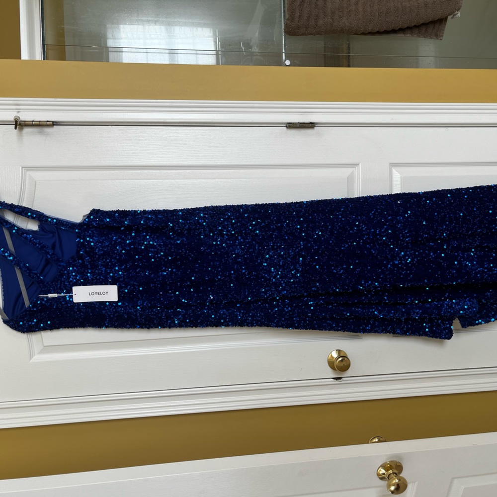 Brand new blue glitter dress one shoulder train in back